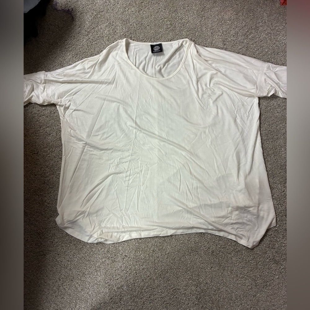 bobeau White Scoop Neck Tank